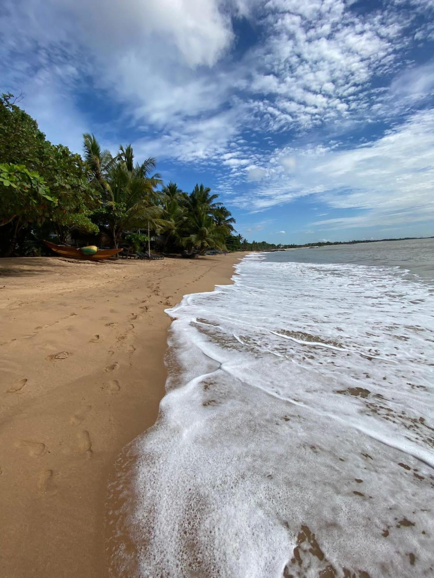 Lucky Sea Beach Hotel แทนกาลเล ภายนอก รูปภาพ