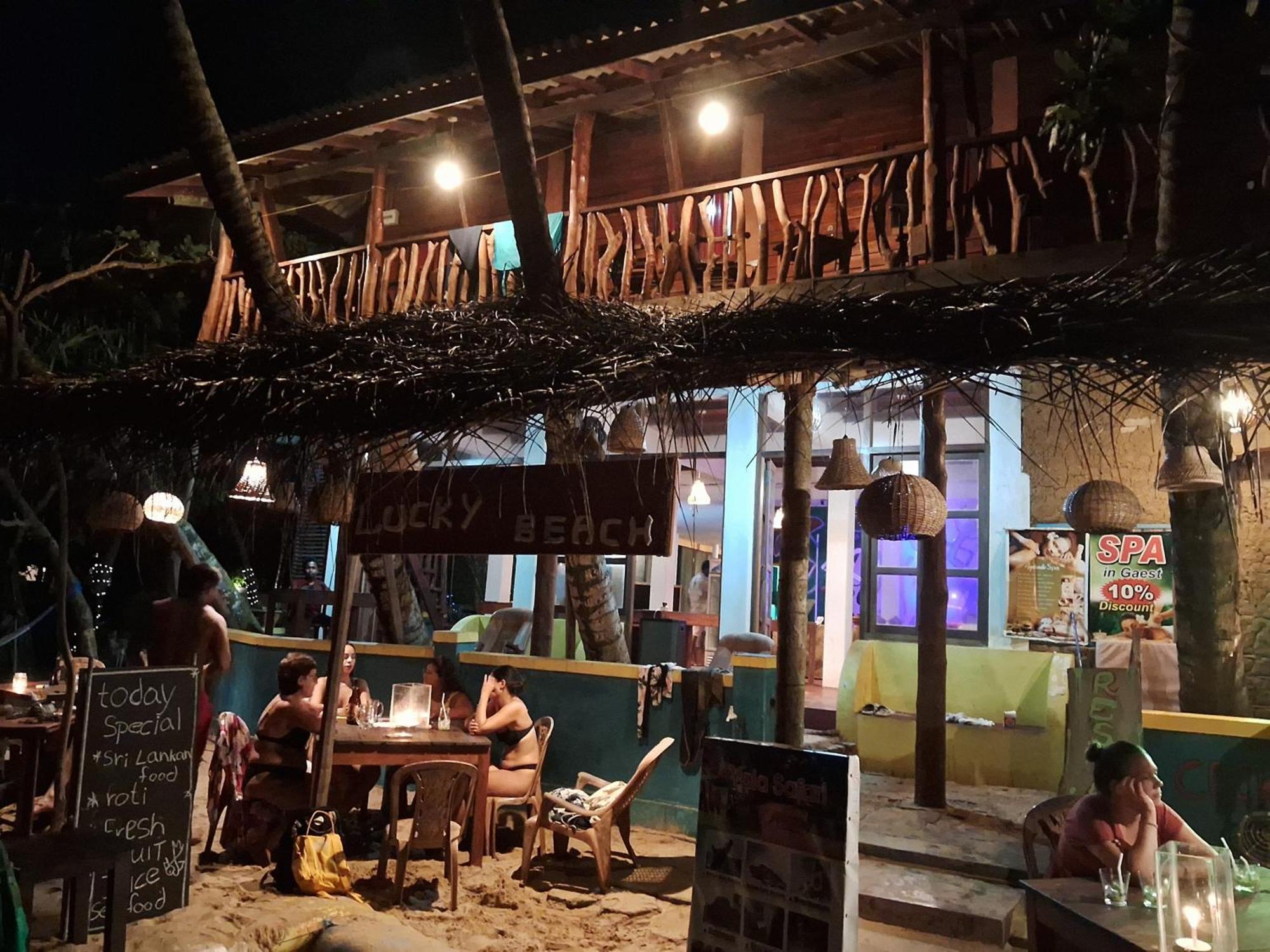 Lucky Sea Beach Hotel แทนกาลเล ภายนอก รูปภาพ