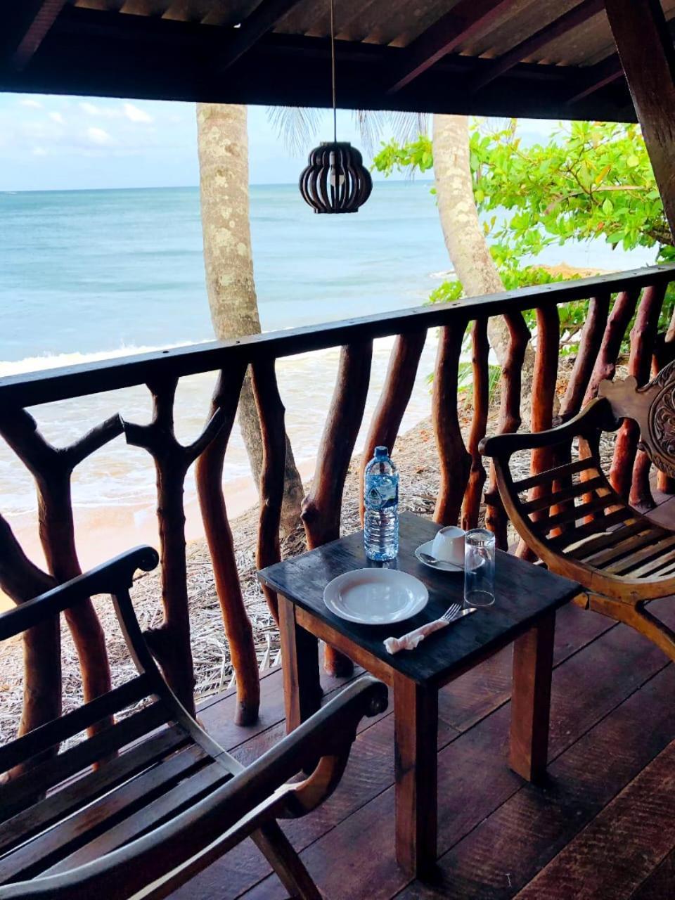 Lucky Sea Beach Hotel แทนกาลเล ภายนอก รูปภาพ